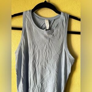 Brand new with tag lululemon tank in size 2.